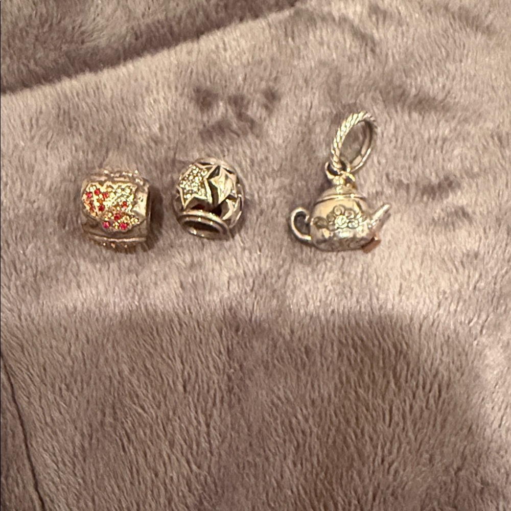 Brighton Charm Bundle — Pumpkin, Star & Teapot‑Style Charms (3‑Piece Set) - Picture 5 of 5